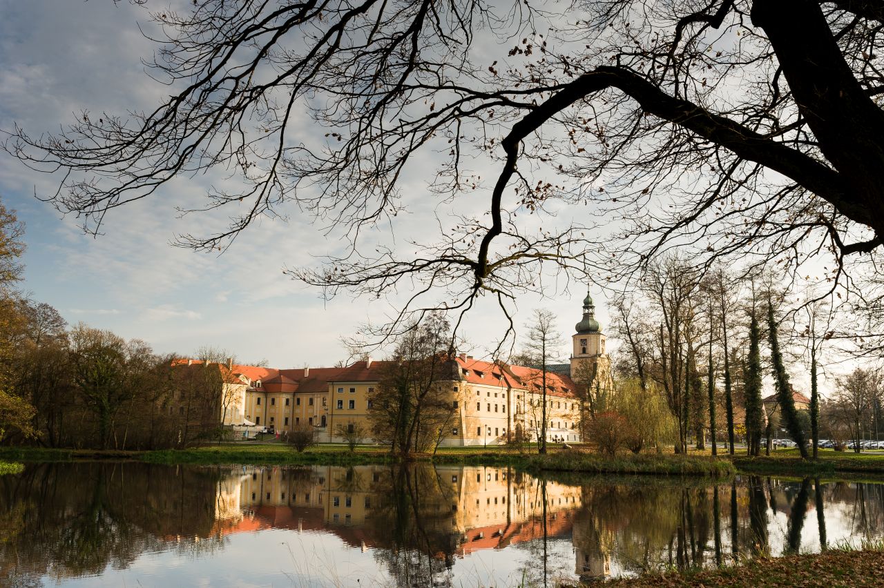 23. Cysterskie Kompozycje Krajobrazowe Rud Wielkich wraz z Parkiem Krajobrazowym oraz Pocysterskim Zespołem Klasztorno-Pałacowym (wraz z bazyliką) w Rudach