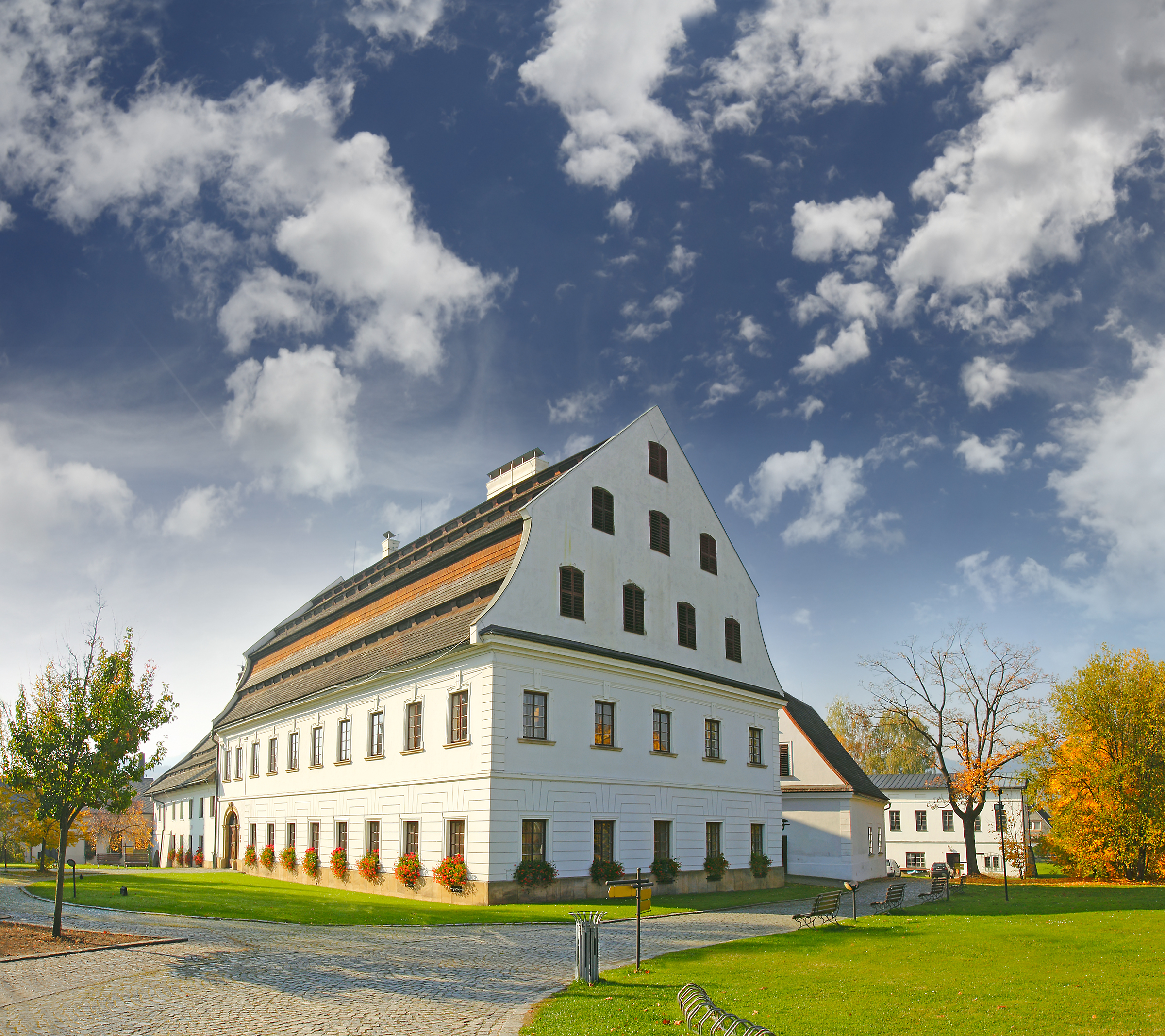 Ruční papírna a Muzeum papíru