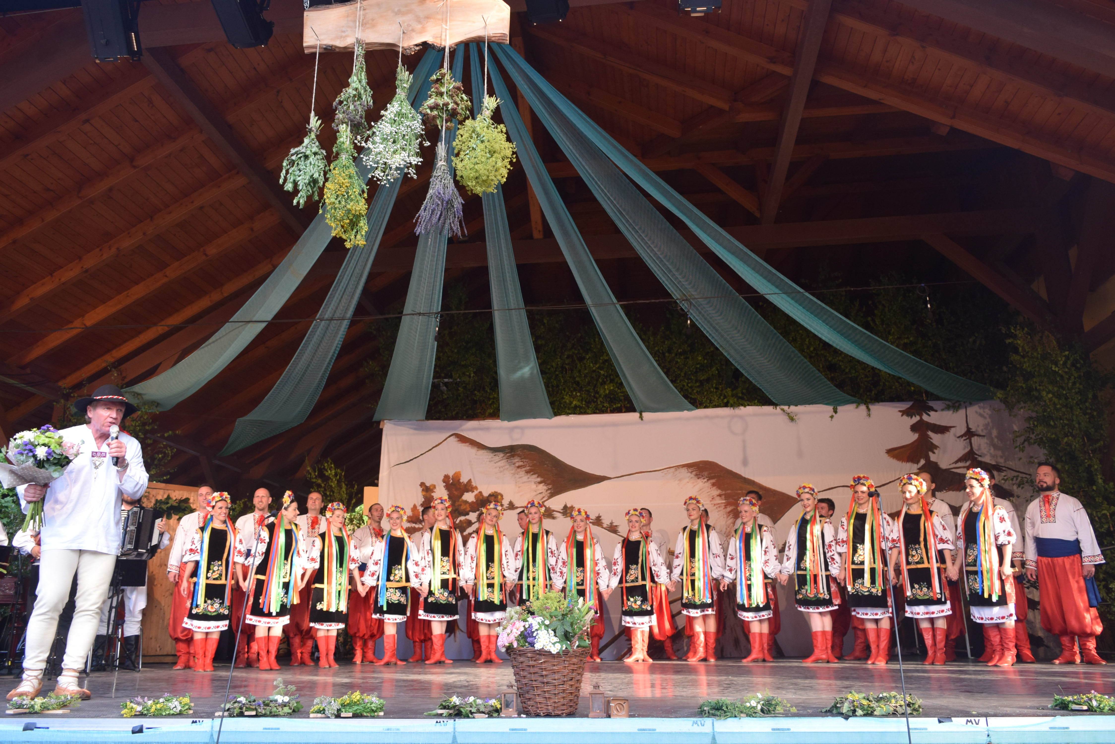 58 - MEZINÁRODNÍ SVATOJÁNSKÝ FOLKLÓRNÍ FESTIVAL